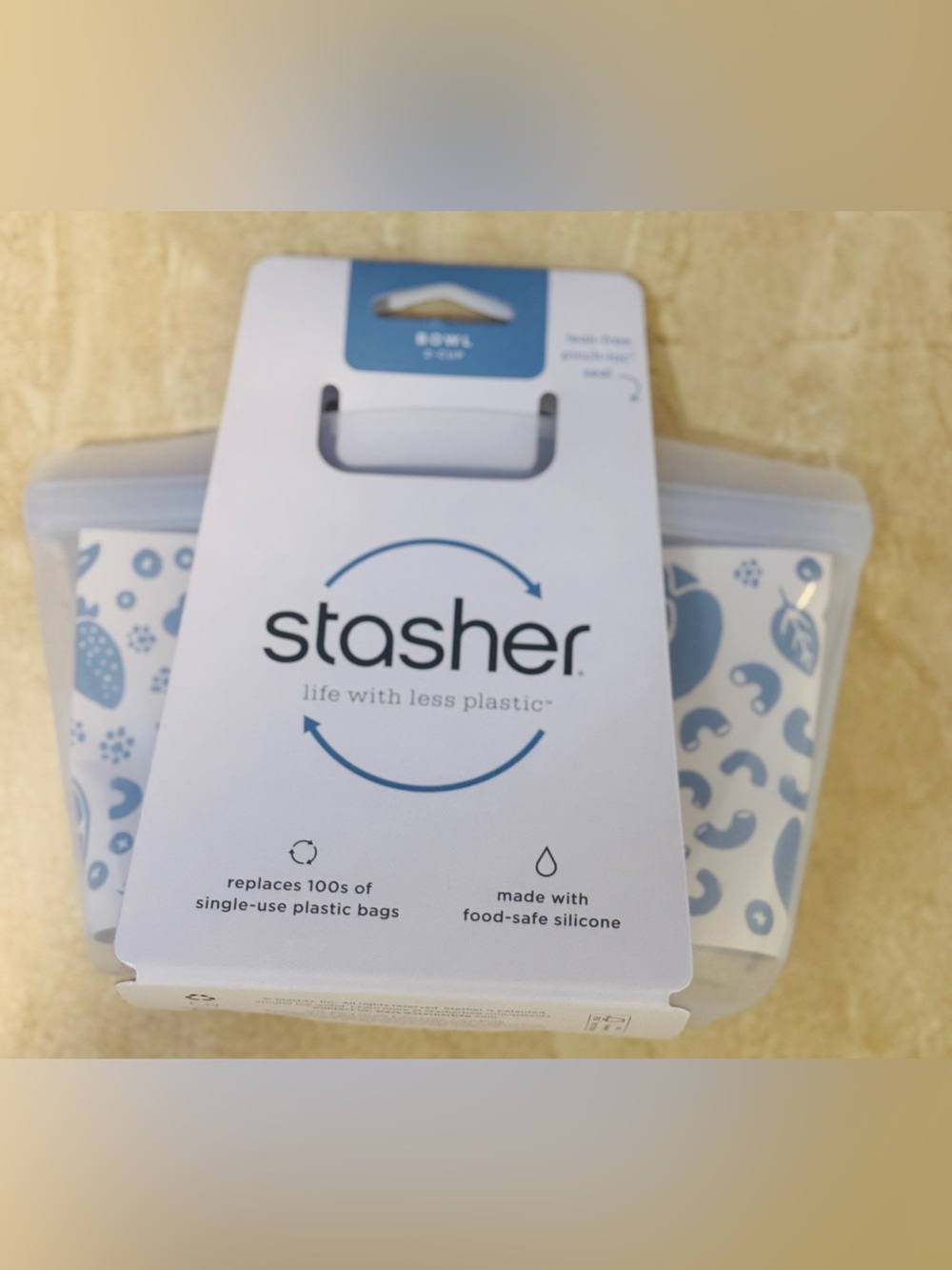 Stasher™ 4 Cup Bowl, 2 Cup Bowl, 2 Sandwich & 2 Snacks - Picture 5 of 10